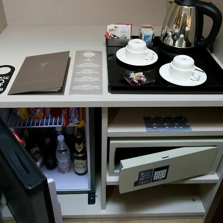 Πανσιόν Fuori Porta House 2*